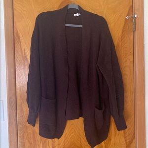 OPEN TO OFFERS 
Plum cable knit sweater